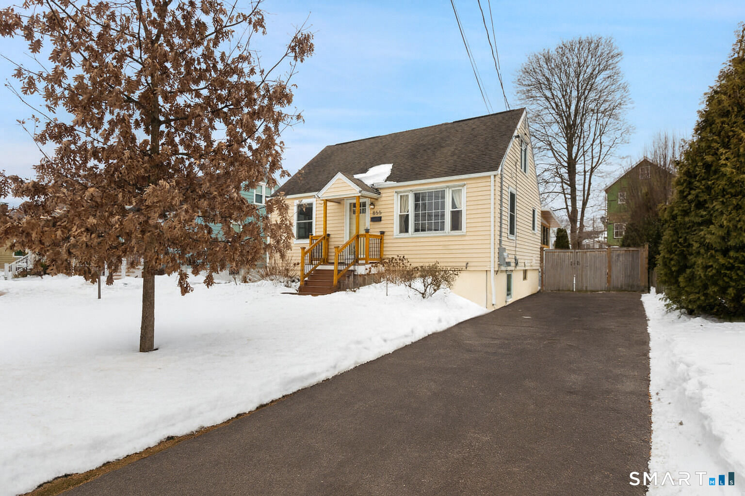 Property Photo:  855 Riverside Drive  CT 06824 