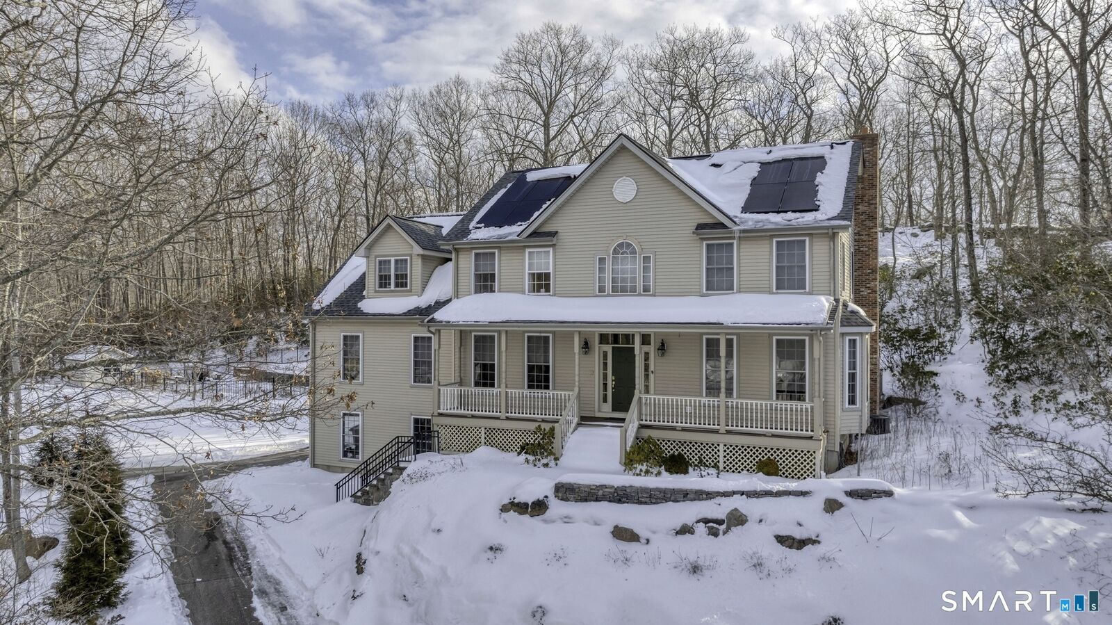 Property Photo:  11 Catbird Lane  CT 06333 