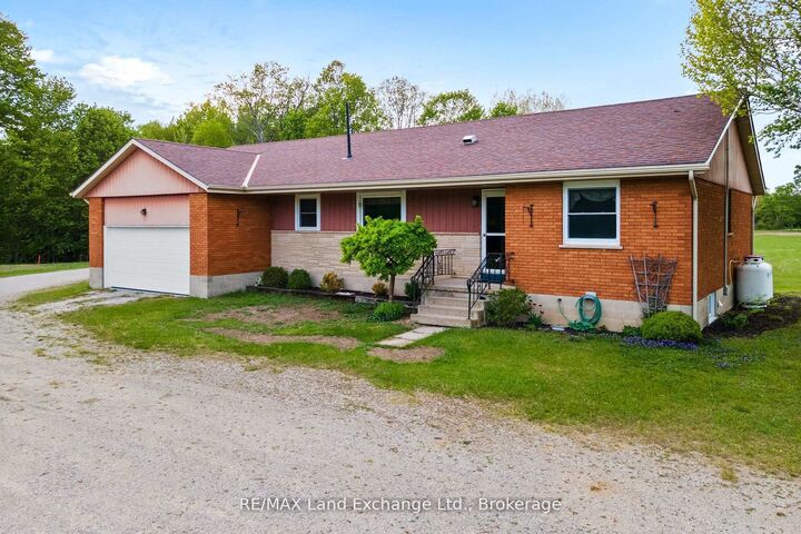 Property Photo: 59 Denny's Dam Road ON N0H 2L0