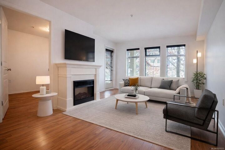 Property Photo:  655 Goldstream Ave 210  BC V9B 0G2 