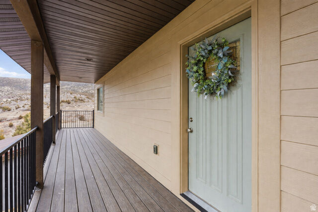 Property Photo: 8423 E Lake Pines Dr UT 84032