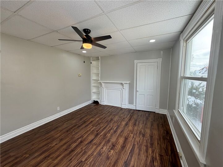 Property Photo:  306 E Wallace Ave  PA 16101 