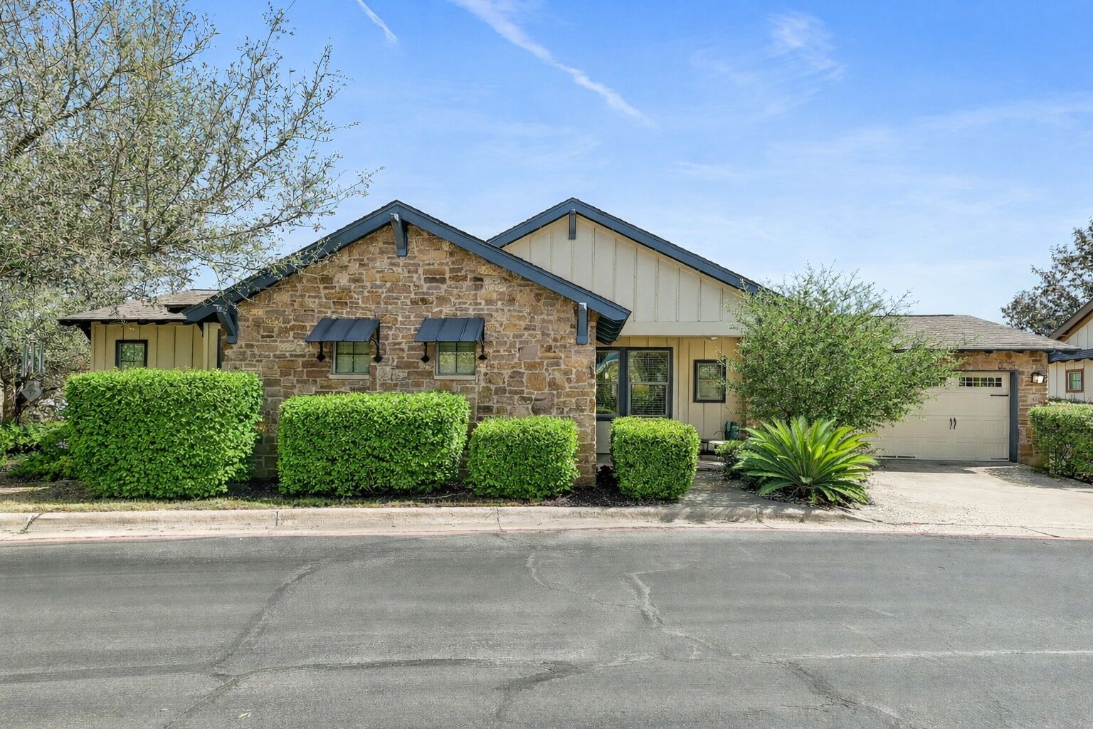 Property Photo: 14501 Falcon Head Boulevard 42 TX 78738