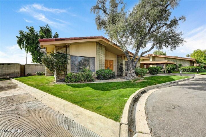 Property Photo:  4525 N 66th Street 24  AZ 85251 