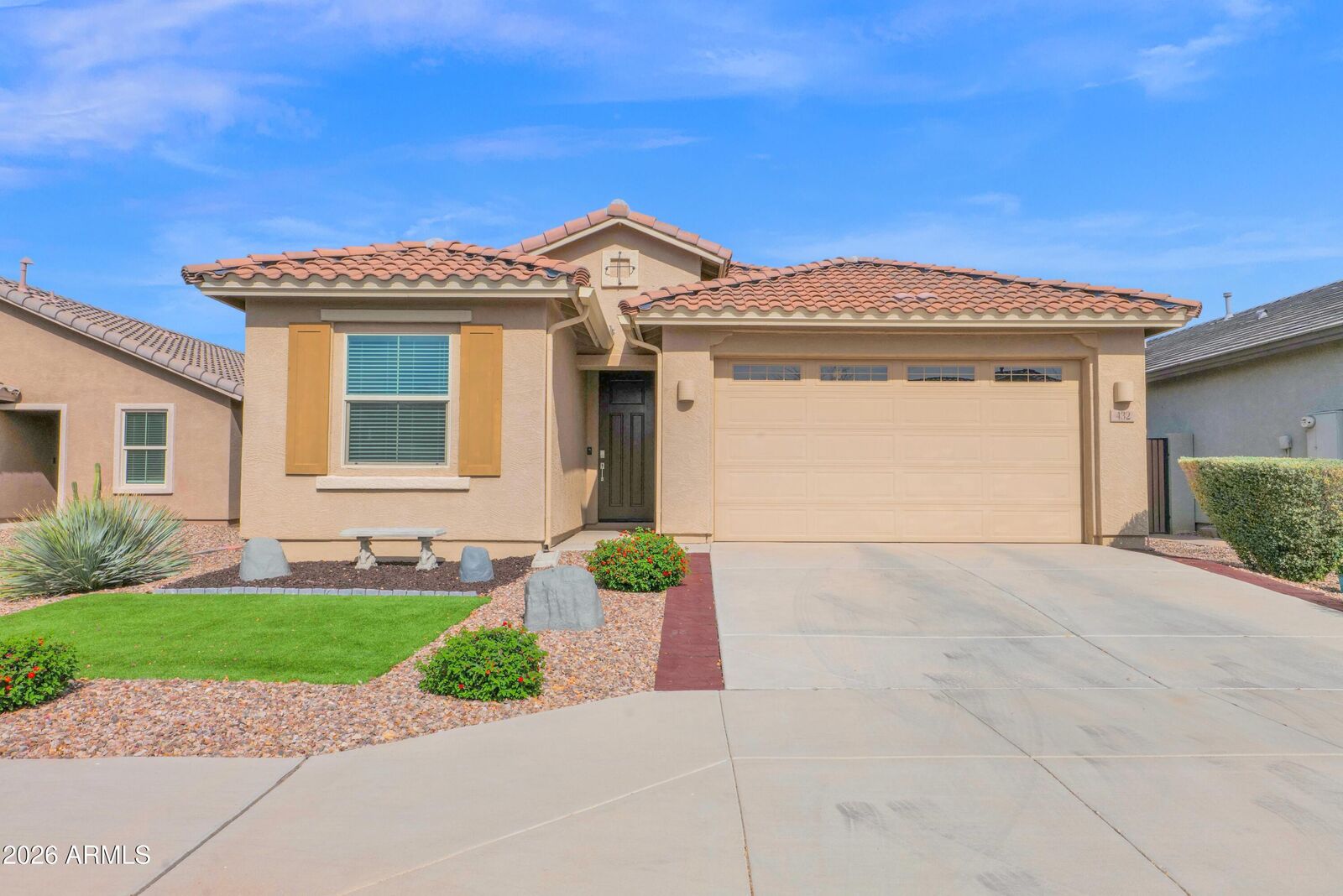 Property Photo:  432 W Tamarack Drive  AZ 85140 