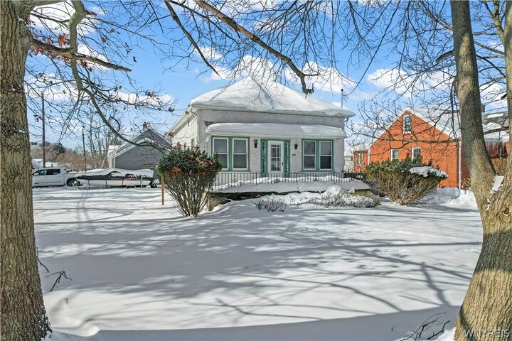 Property Photo: 488 Mill Road NY 14224