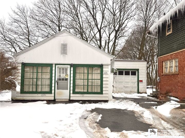 Property Photo:  1171, 1173 N Main Street  NY 14701 