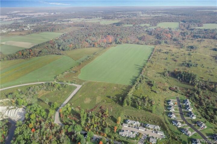 Property Photo:  543 North Street  NY 14009 