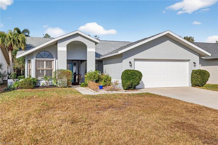 Property Photo:  13171 Regent Cir  FL 33966 