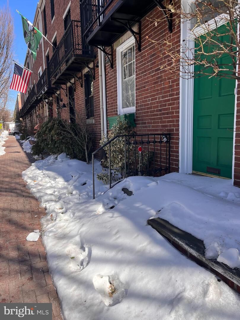 Property Photo:  275 S 3rd Street  PA 19106 