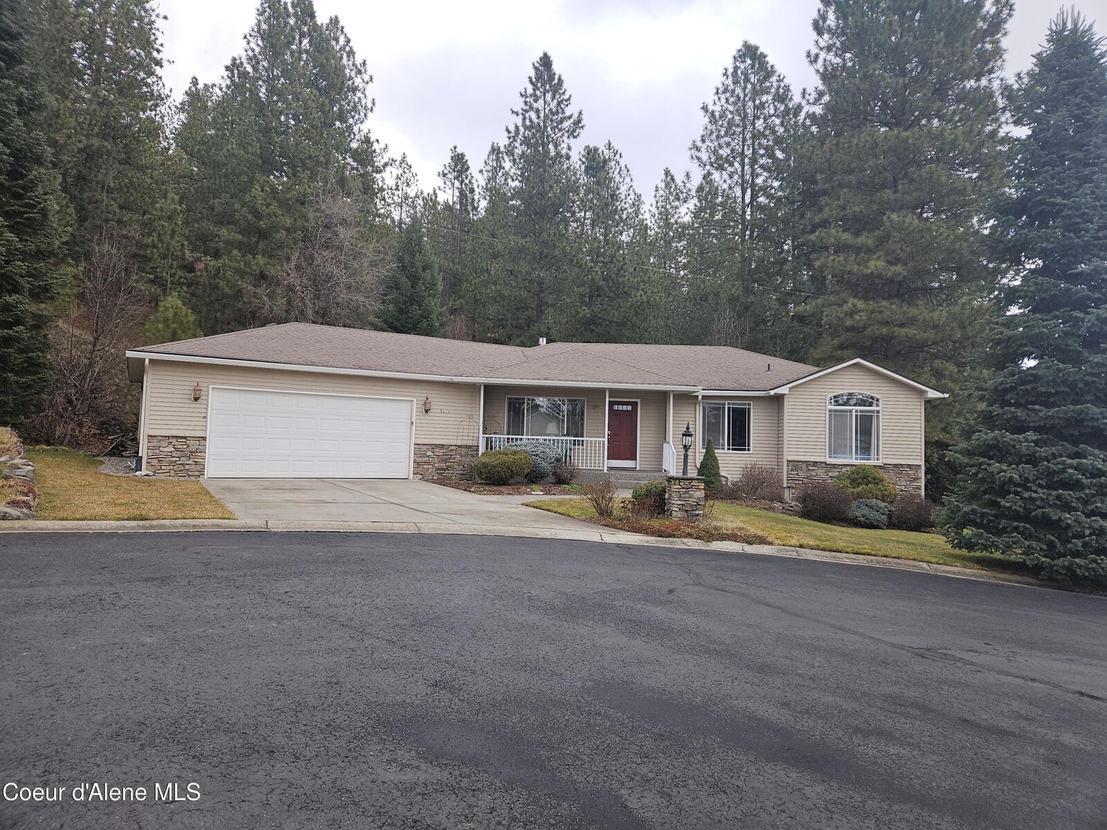 Property Photo: 3408 W Excell Ln WA 99208