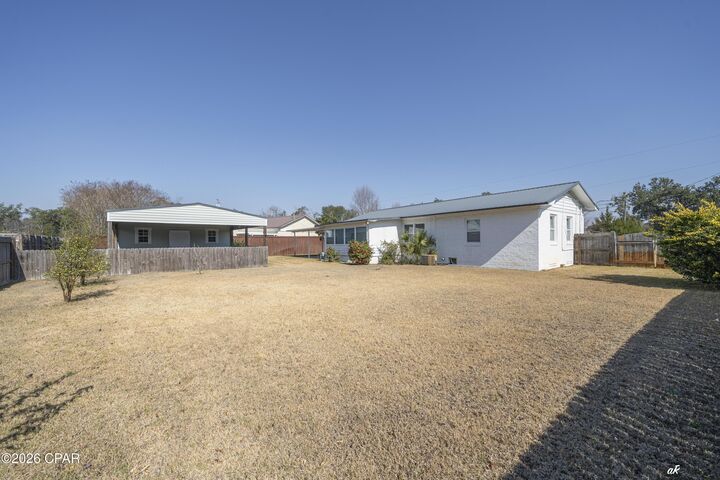 Property Photo:  203 S Claire Drive  FL 32401 