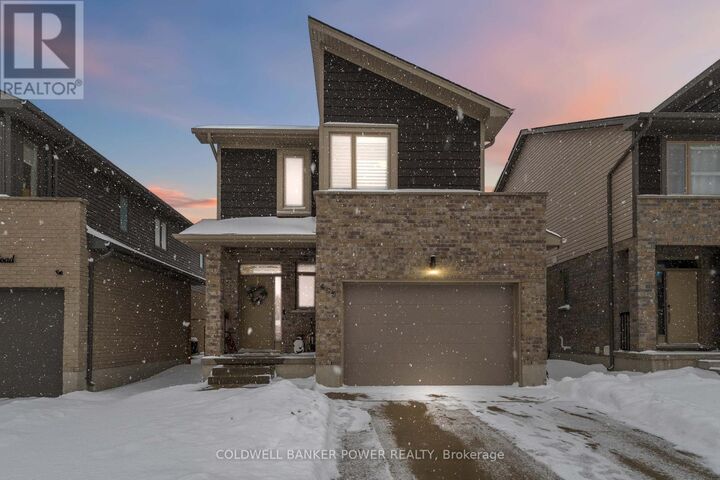 Property Photo: 405 Edgevalley Road ON N5V 0C2