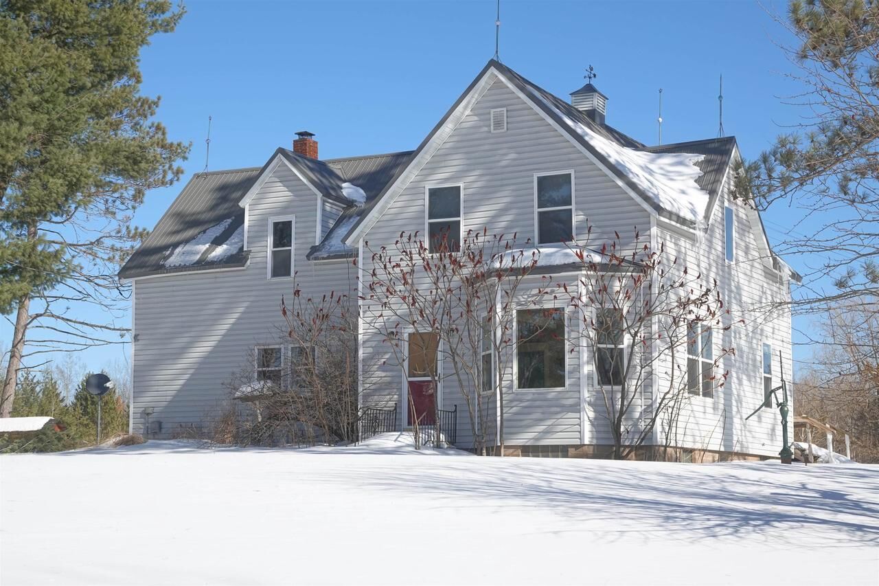 Property Photo: N560 County Road C WI 54459