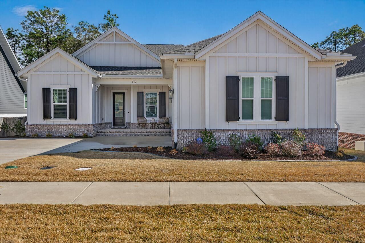 Property Photo:  117 Caraway Drive  FL 32578 