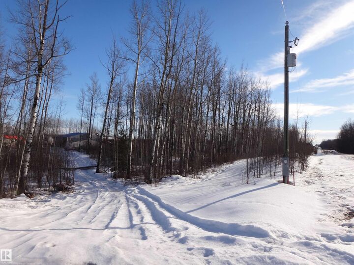 Property Photo: 55303 Rge Rd 13 AB T0E 1V0