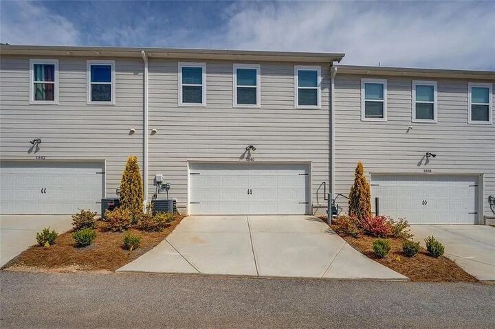 Property Photo: 1840 Eastmore Avenue SW GA 30094