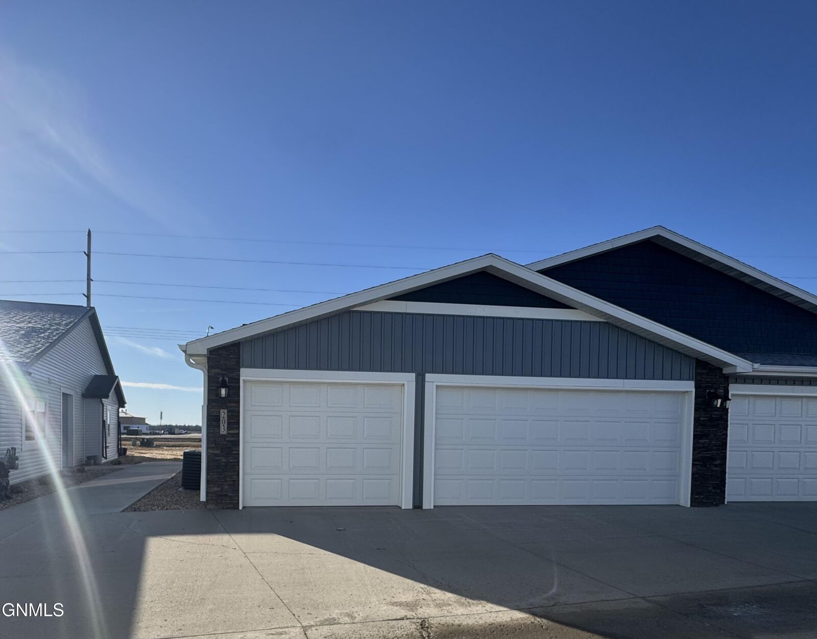 Property Photo: 203 Kenner Loop ND 58504