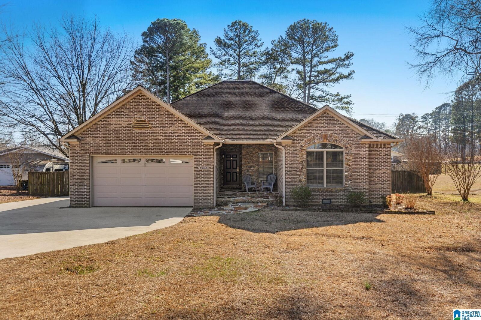 Property Photo:  1750 Lakehill Street  AL 35055 