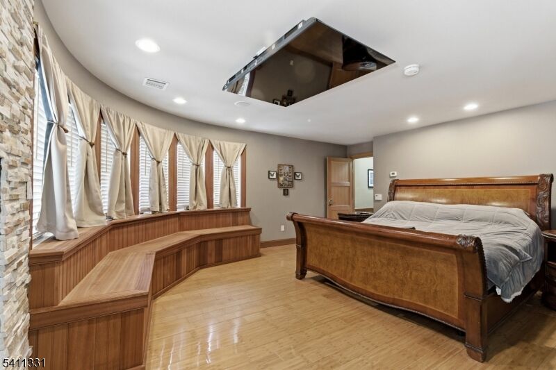 Property Photo:  328 Hillside Ave  NJ 07039 