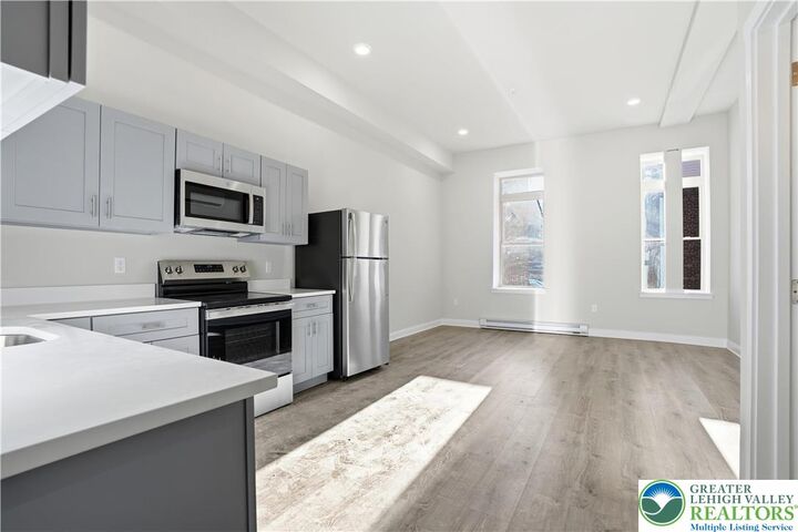 Property Photo:  109 S Centre Street 2  PA 17901 
