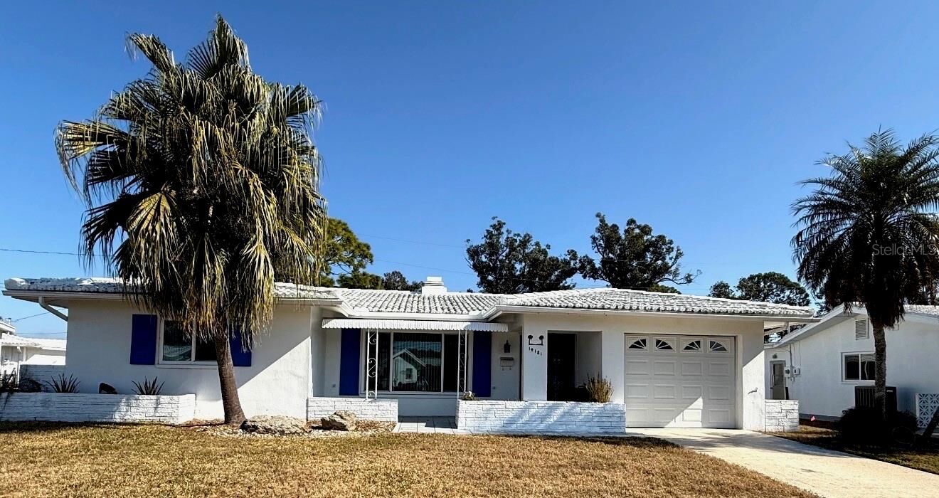 Property Photo: 14181 90th Avenue FL 33776