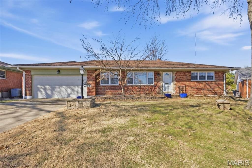 Property Photo:  6123 Savio Drive  MO 63123 