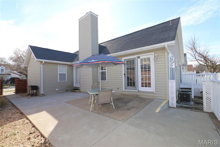 Property Photo: 853 Du Pre Court MO 63376