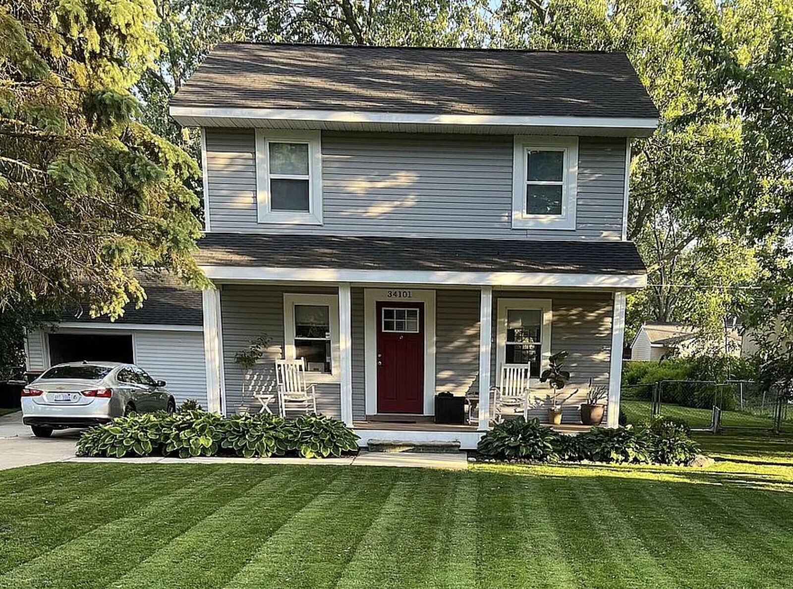 Property Photo: 34101 Harlowshire Street MI 48335