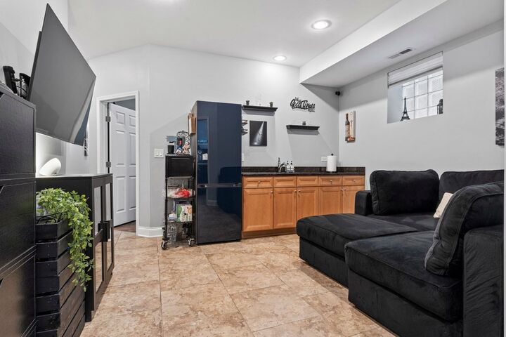 Property Photo:  3106 S Wells Street 1  IL 60616 