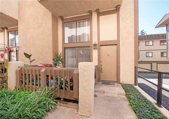 Property Photo:  1925 E Huntington Drive  CA 91010 