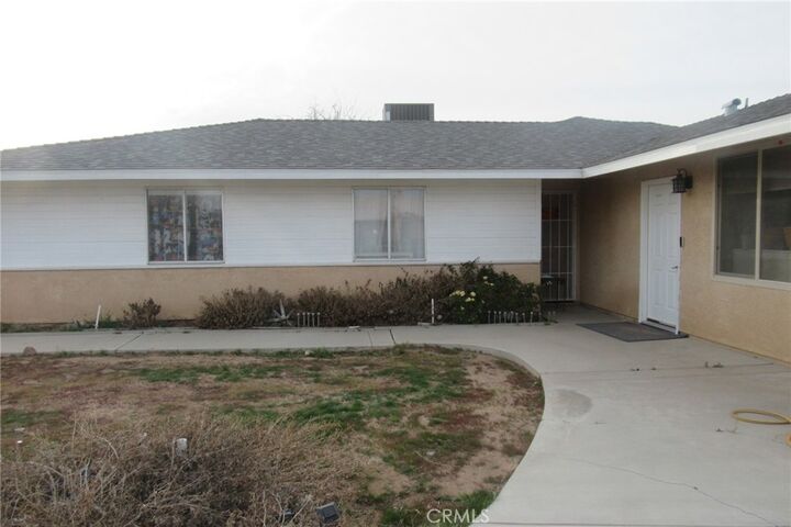 Property Photo:  15774 Winnebago Road  CA 92307 