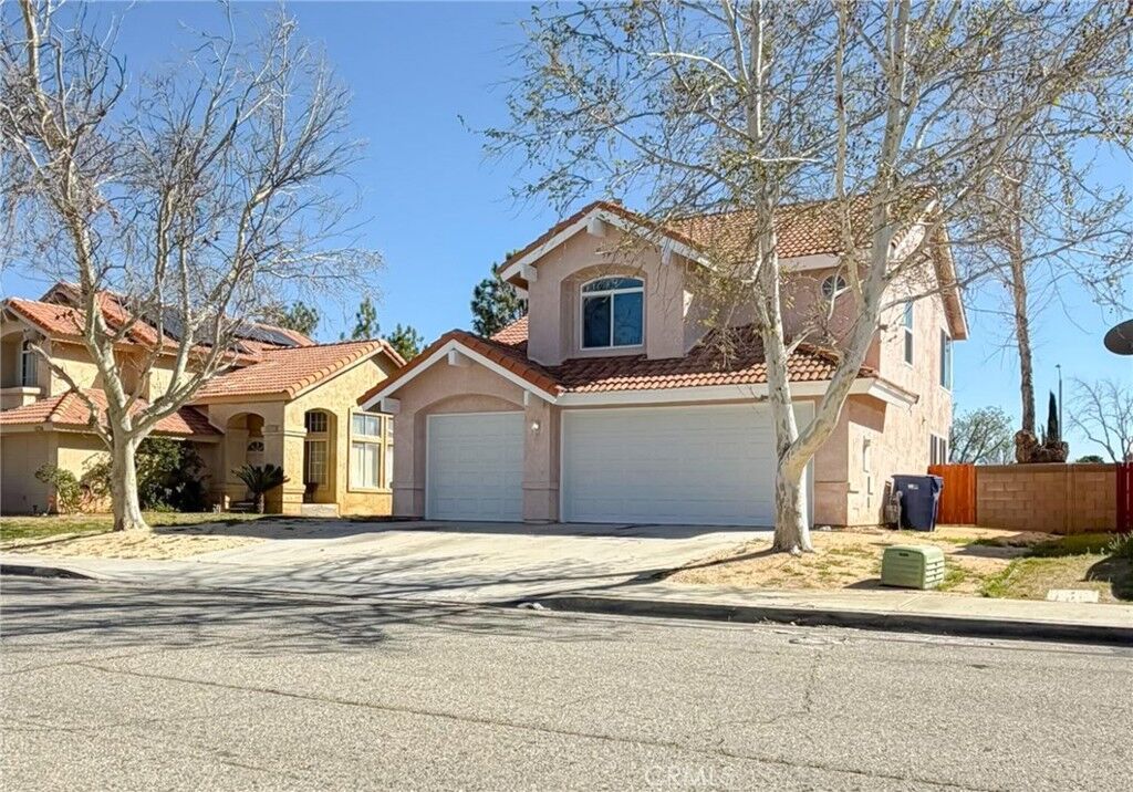 Property Photo:  1768 Mesa Drive  CA 93535 