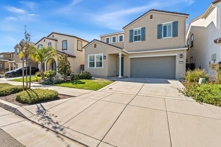 Property Photo:  5649 Harveston Way  CA 95835 