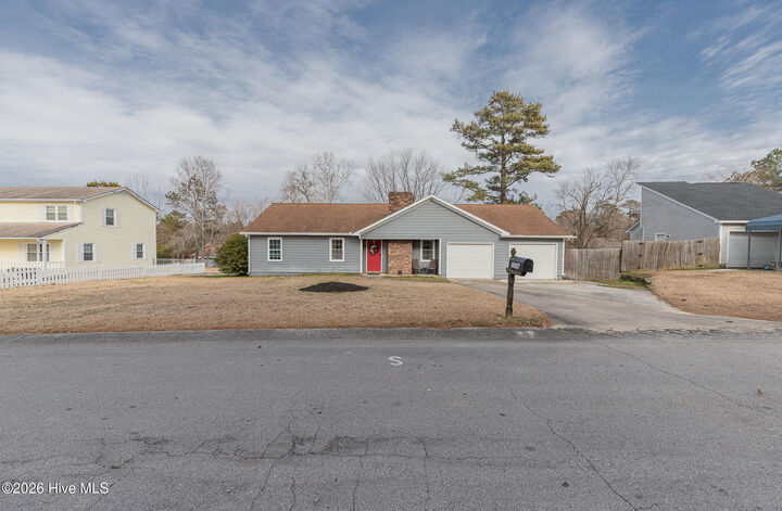 Property Photo: 2206 Bridle Trail NC 28544