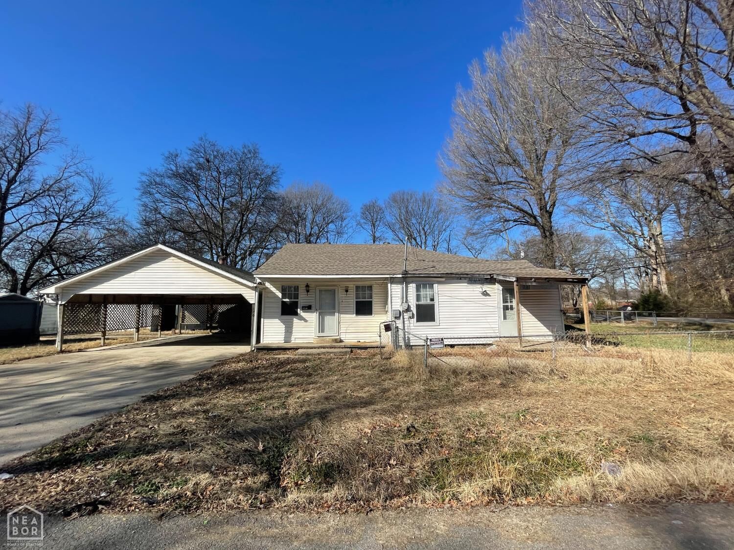 Property Photo: 120 E Speedway Street AR 72472