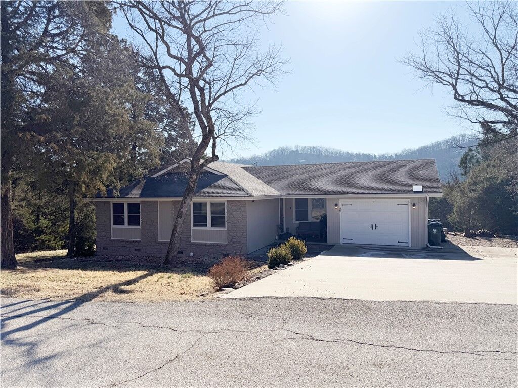 Property Photo: 80 Table Rock Drive AR 72631