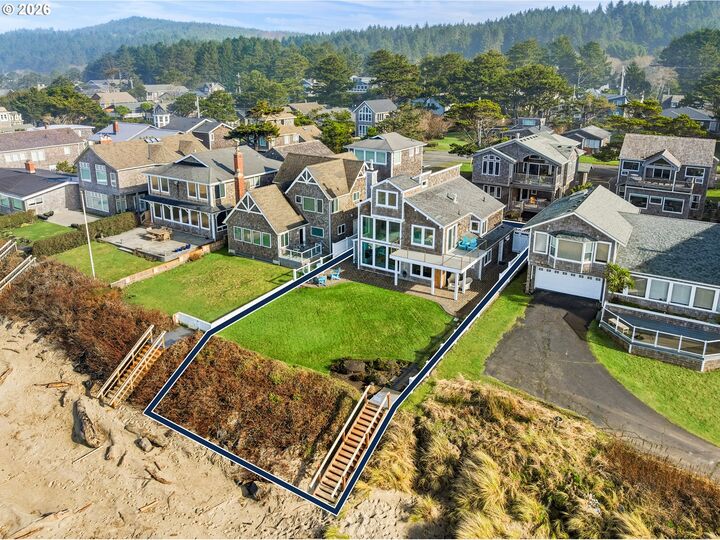 Property Photo: 3772 Pacific St OR 97110