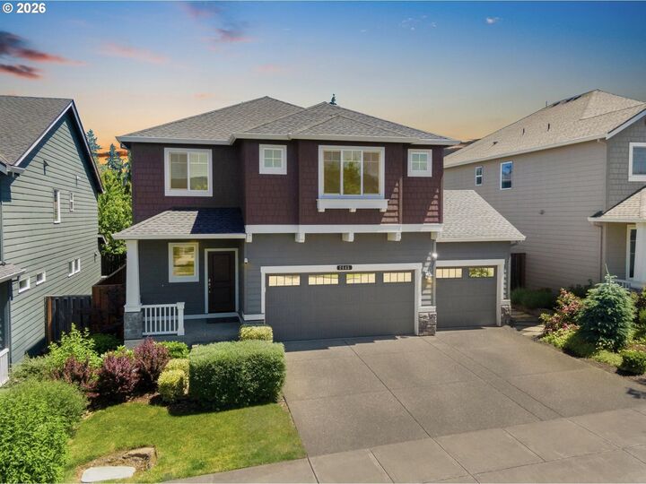 Property Photo:  2545 Windstream St  OR 97116 