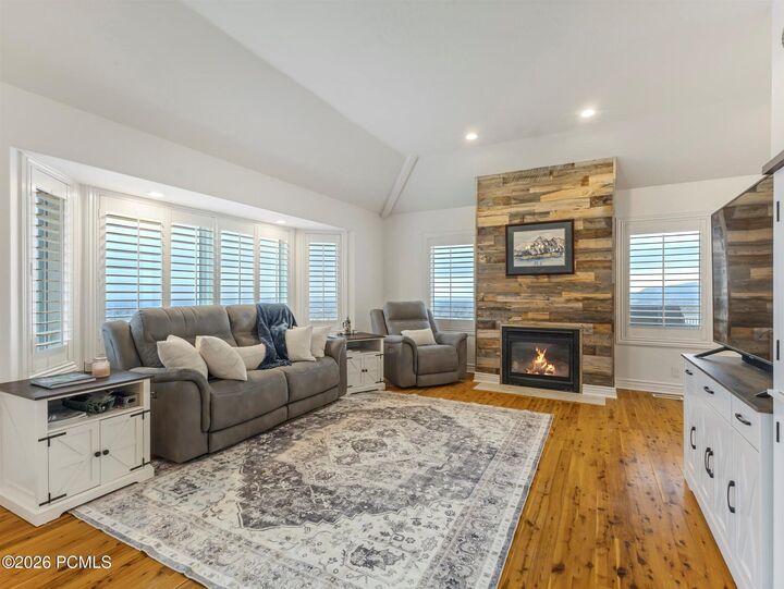 Property Photo:  2522 S Scenic Drive  UT 84109 