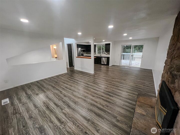 Property Photo:  1322  Alki Street NE  WA 98516 