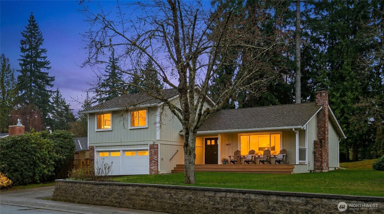 Property Photo:  14607 SE 170th Place  WA 98058 