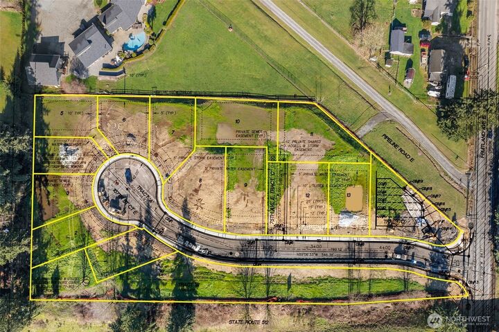 Property Photo:  10712  Fruitland Avenue E  WA 98373 