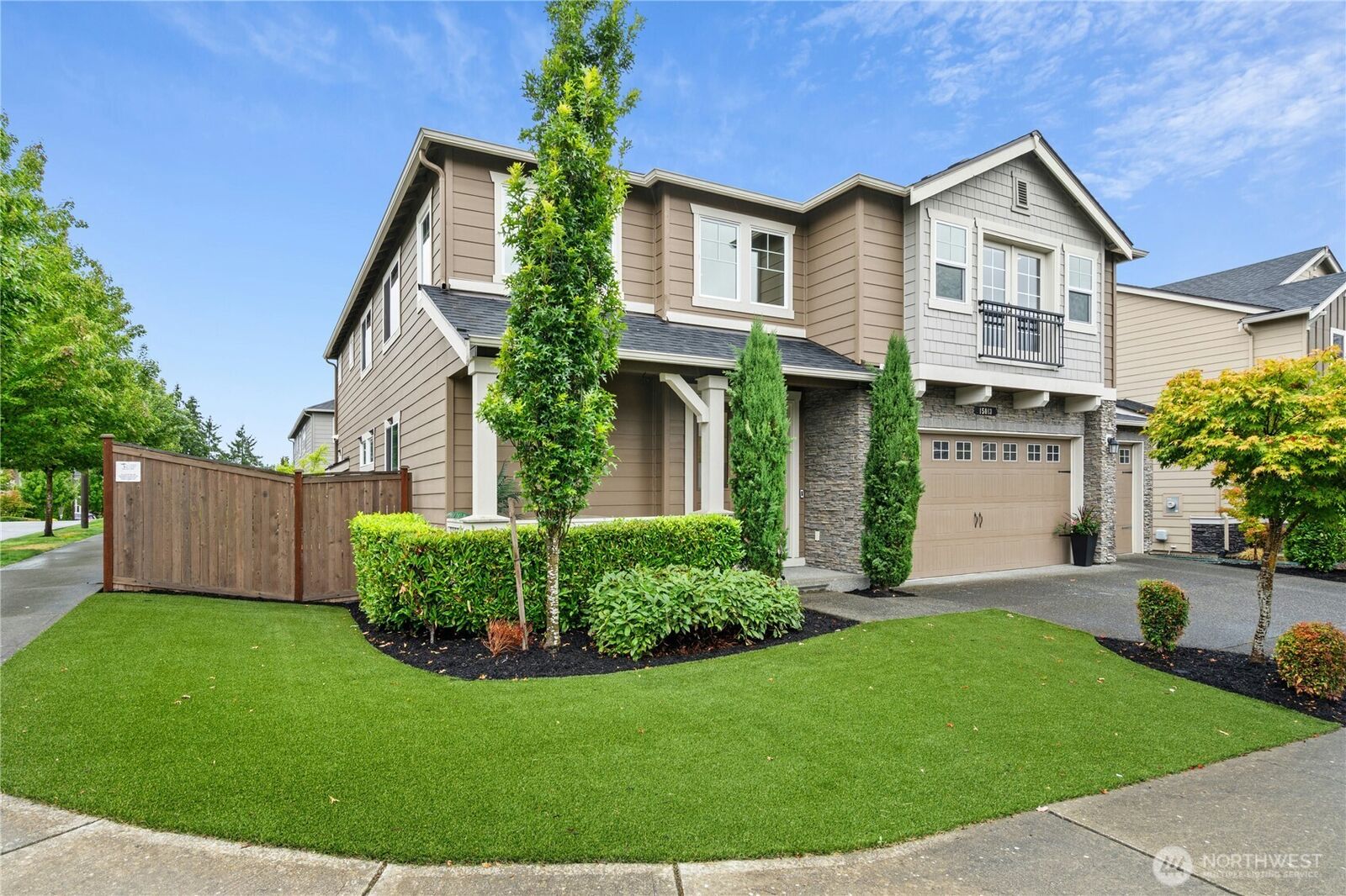 Property Photo:  15013  126th Avenue NE  WA 98072 