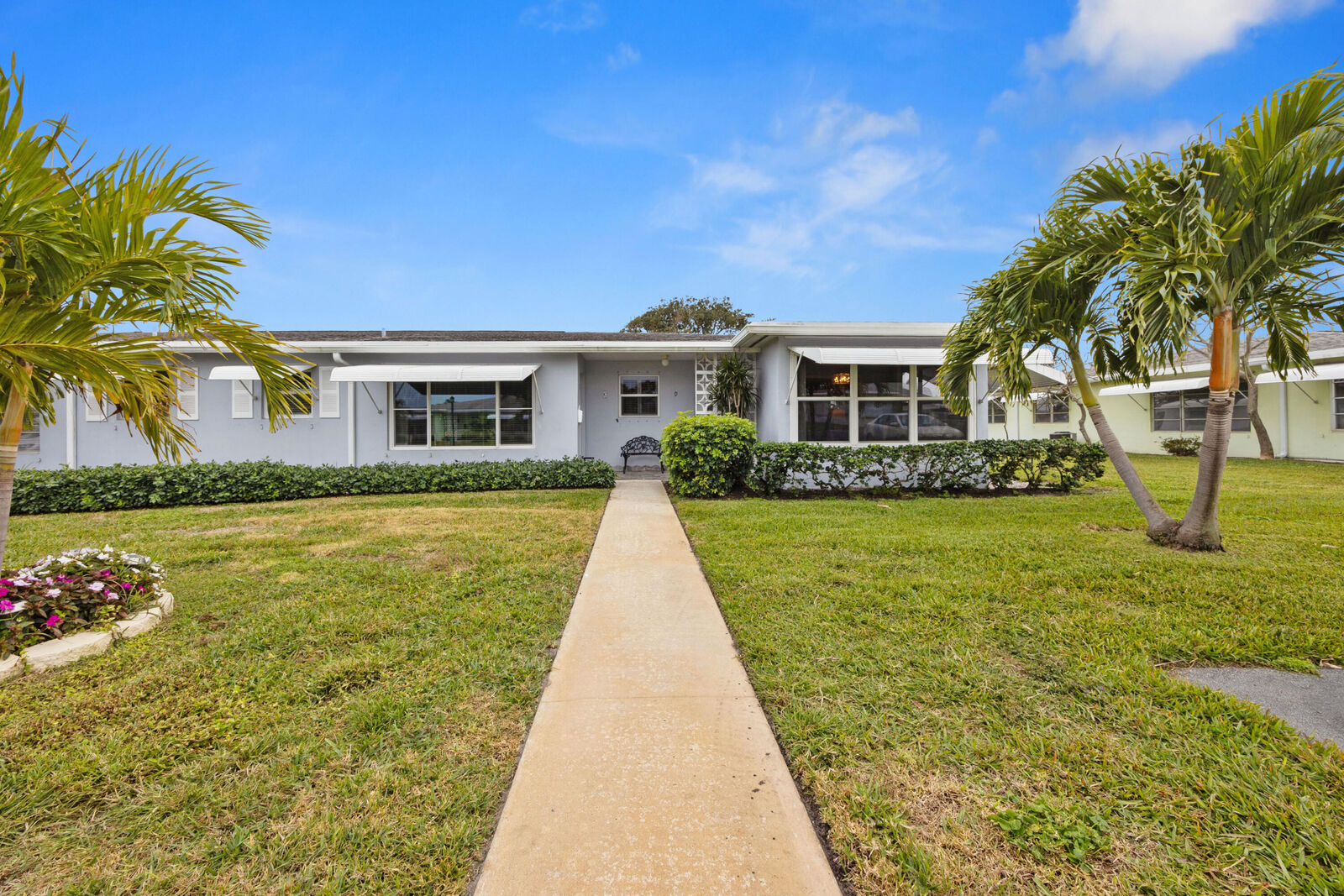 Property Photo:  150 South Boulevard  FL 33435 