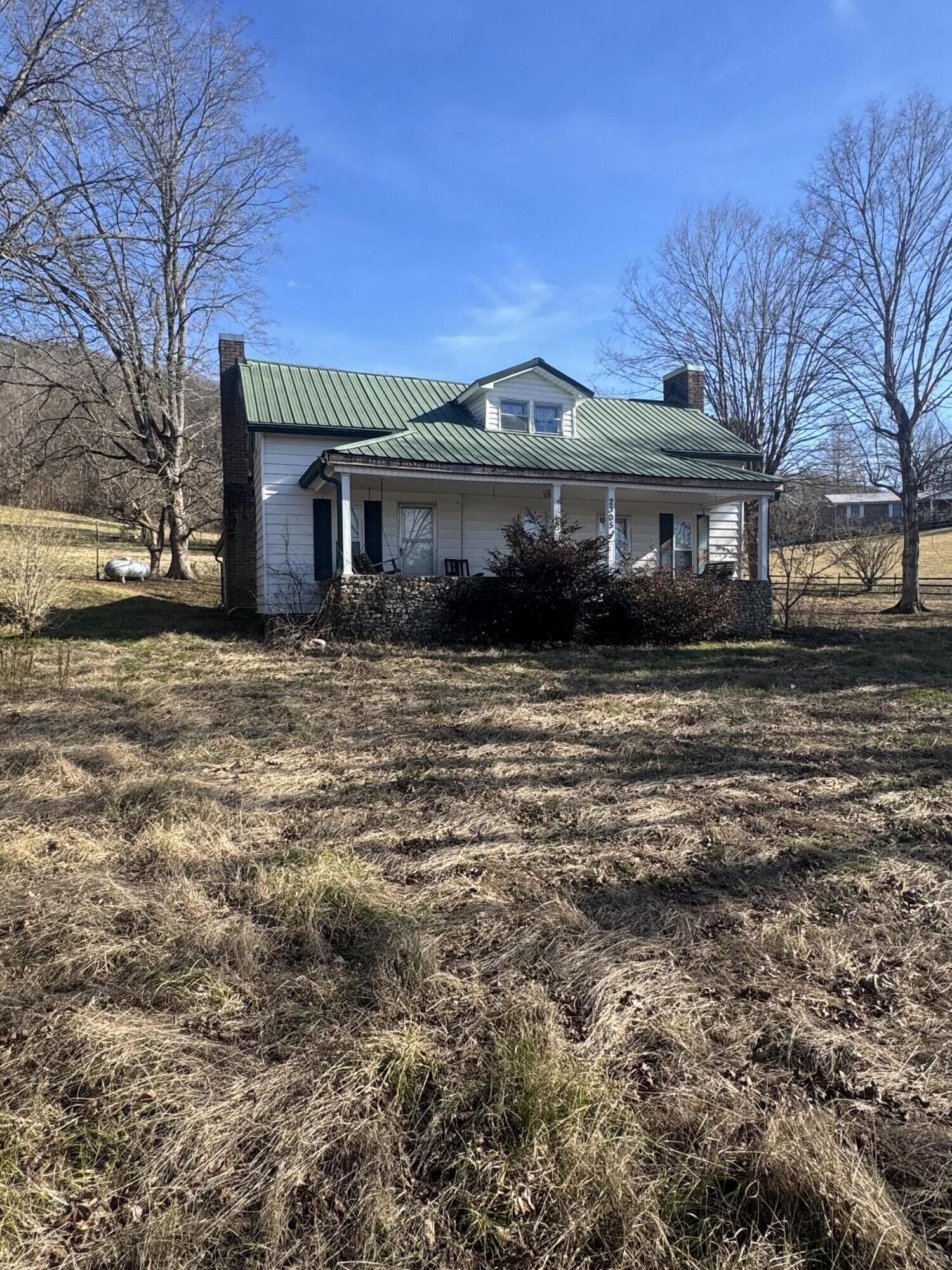Property Photo:  2305 Varnell Road SW  TN 37311 