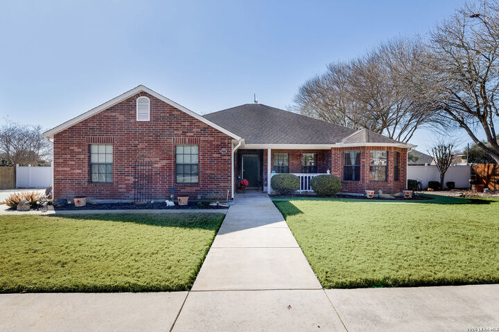Property Photo: 1707 Park View TX 78064