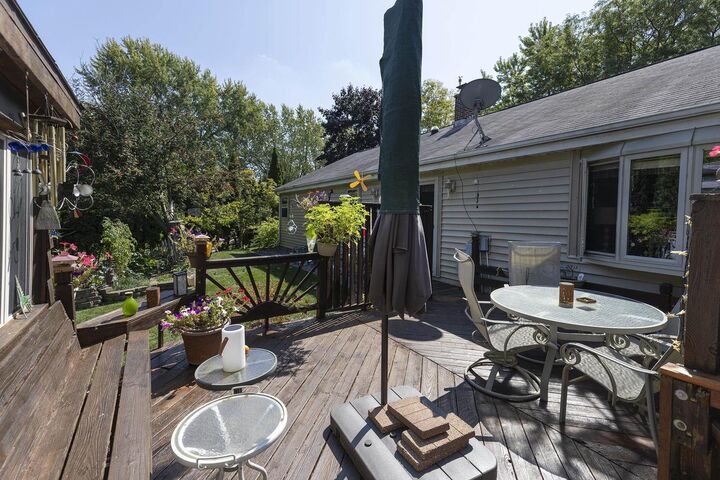 Property Photo:  1018 Monroe Street  WI 53538 