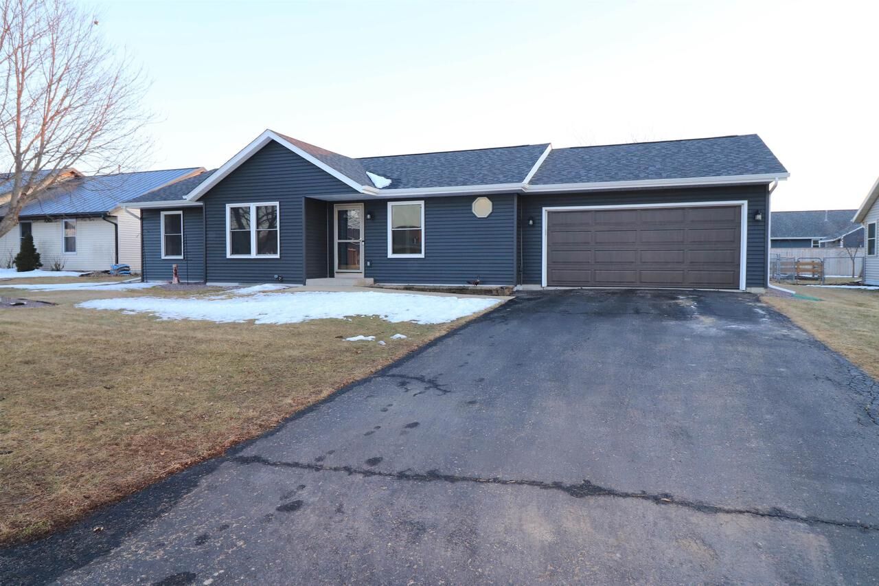 Property Photo: 2635 Kelso Drive WI 53546