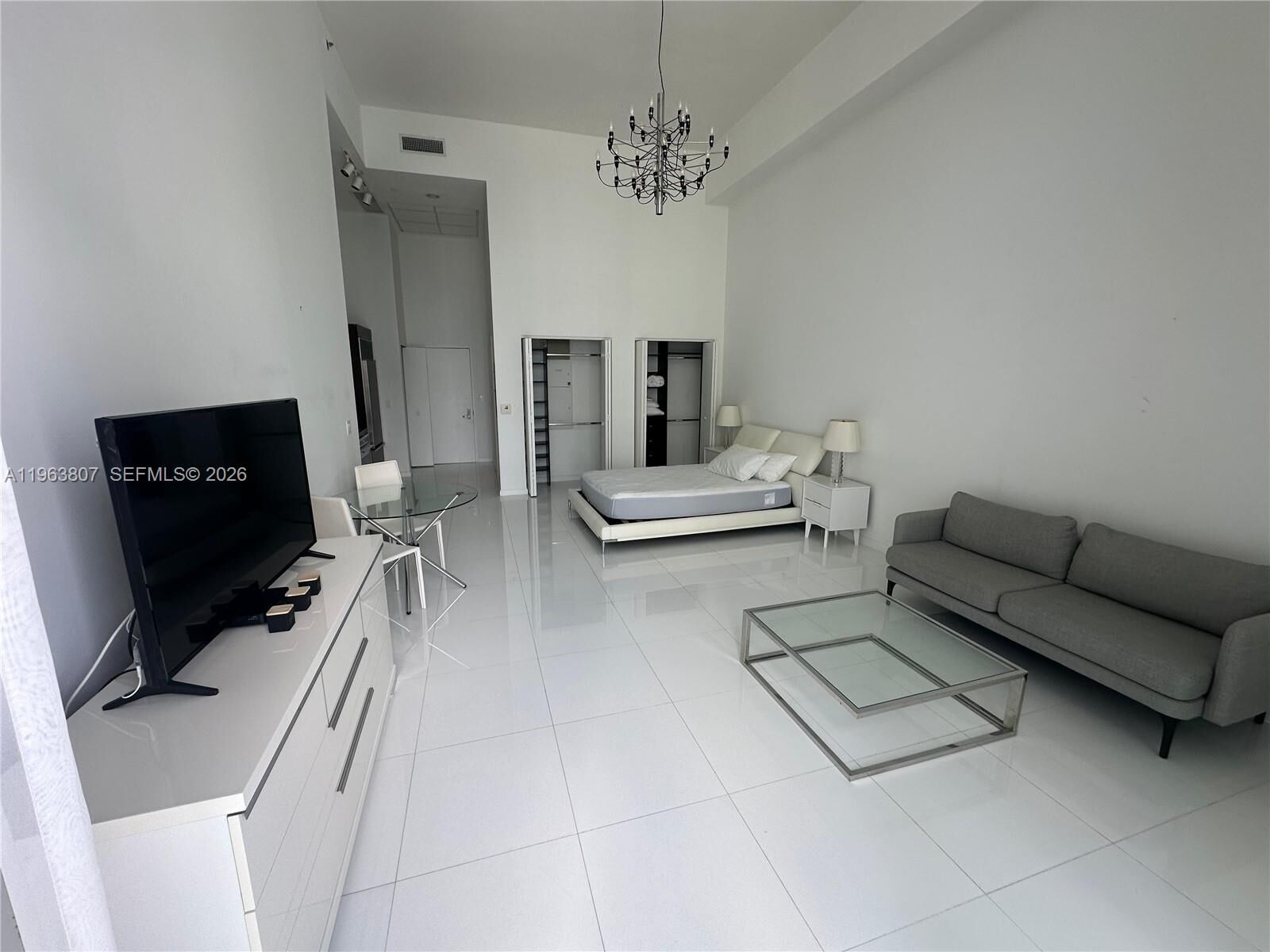 Property Photo:  475 Brickell Ave 4110  FL 33131 